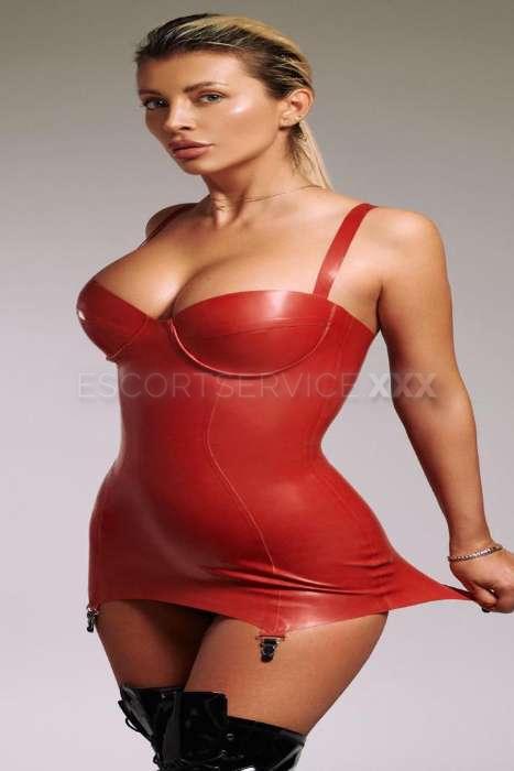 Escort Claire Sparkles